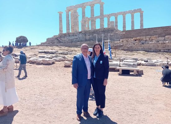 Οι κ.κ.Συναδινος Πέτρος και Ρερρας Αθανάσιος σε εκδηλώσεις της Ολυμπιακής λαμπαδηδρομιας σε Πάτρα και Σούνιο