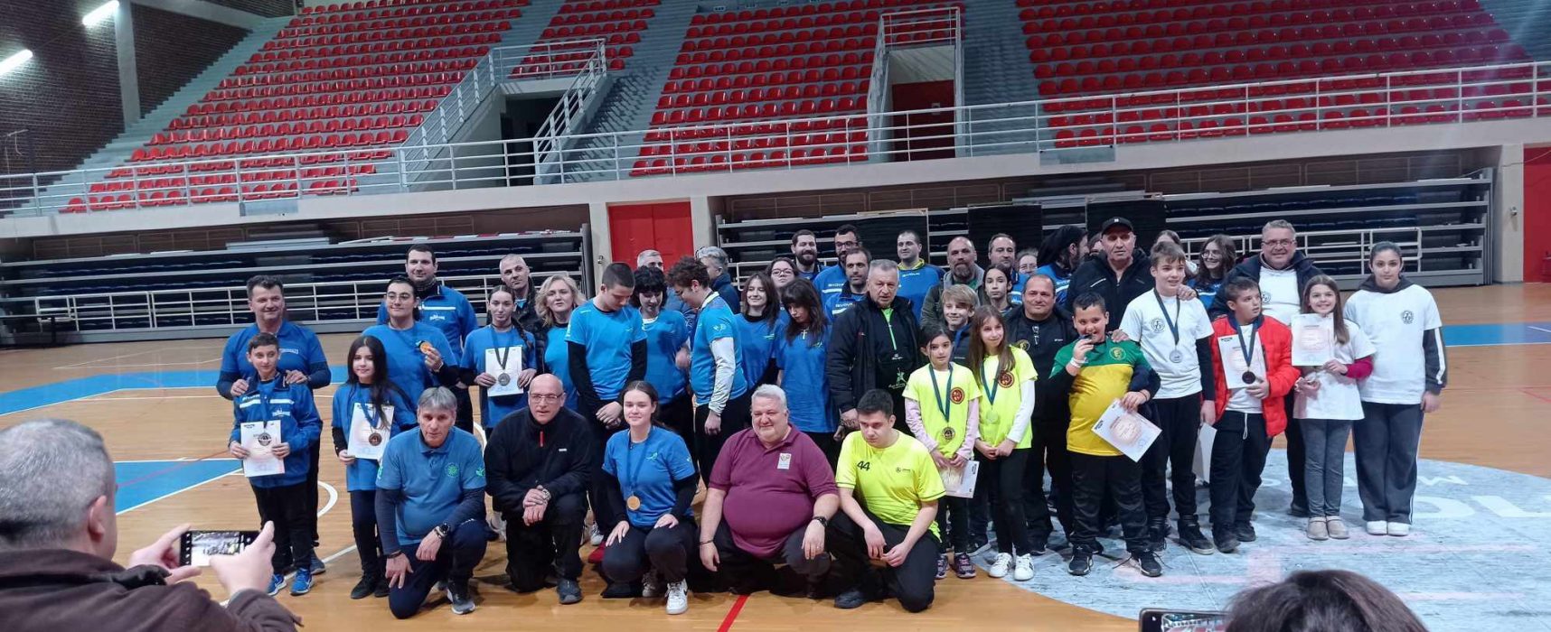 Στιγμές απο το πρώτο αγώνα της χρονιάς στο Κλειστό Λευκόβρυσης